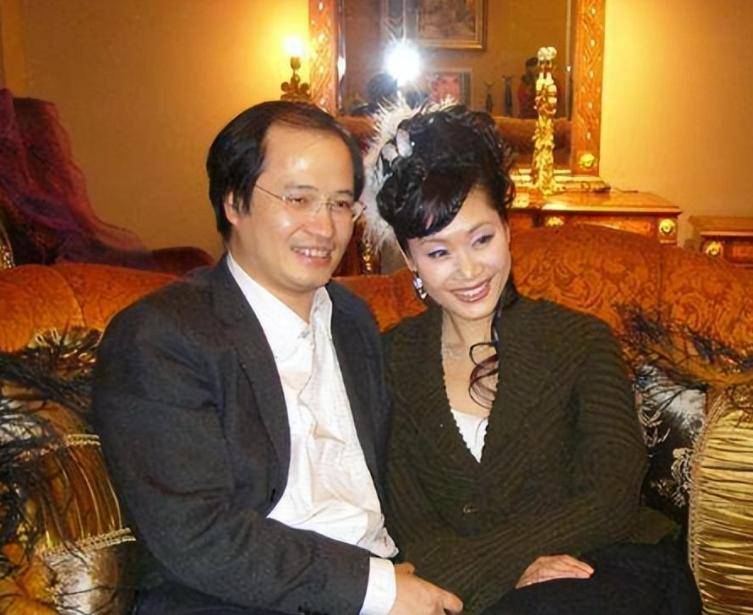于文华与朱之文关系传闻揭秘