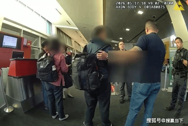 老年乘客在航班上引发事端致改降